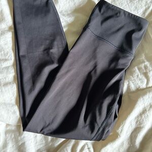 Athleta Elation Training  7/8 Leggings Tights